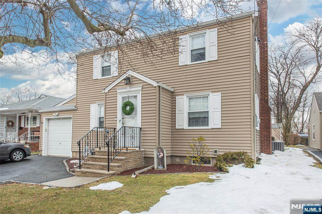 438 Mount Prospect Avenue - Photo 1