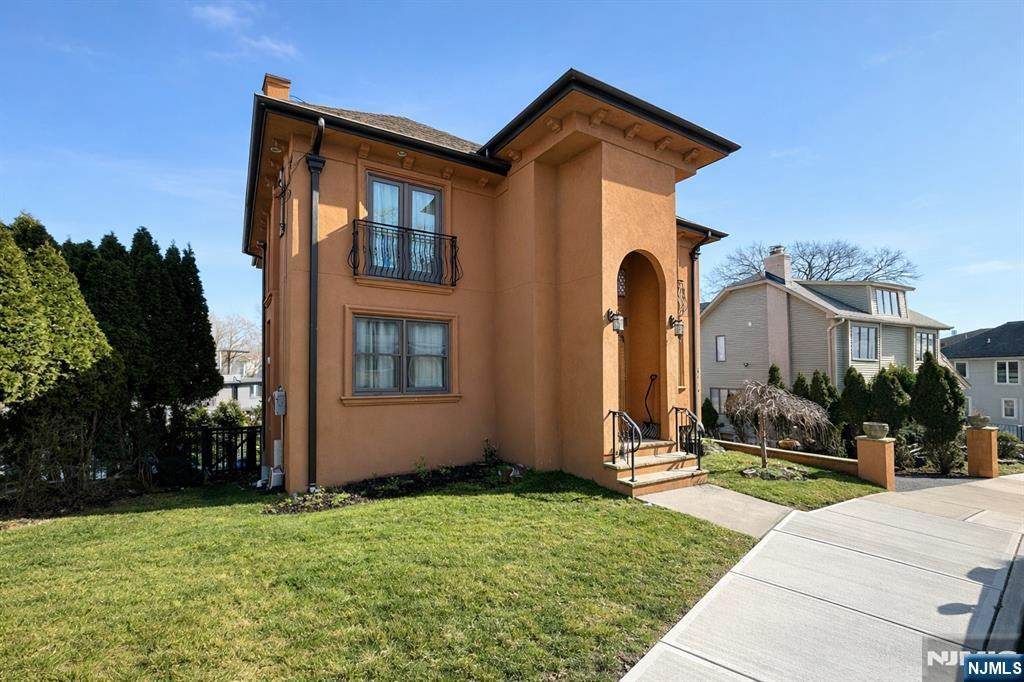 416 Oncrest Terrace - Photo 1