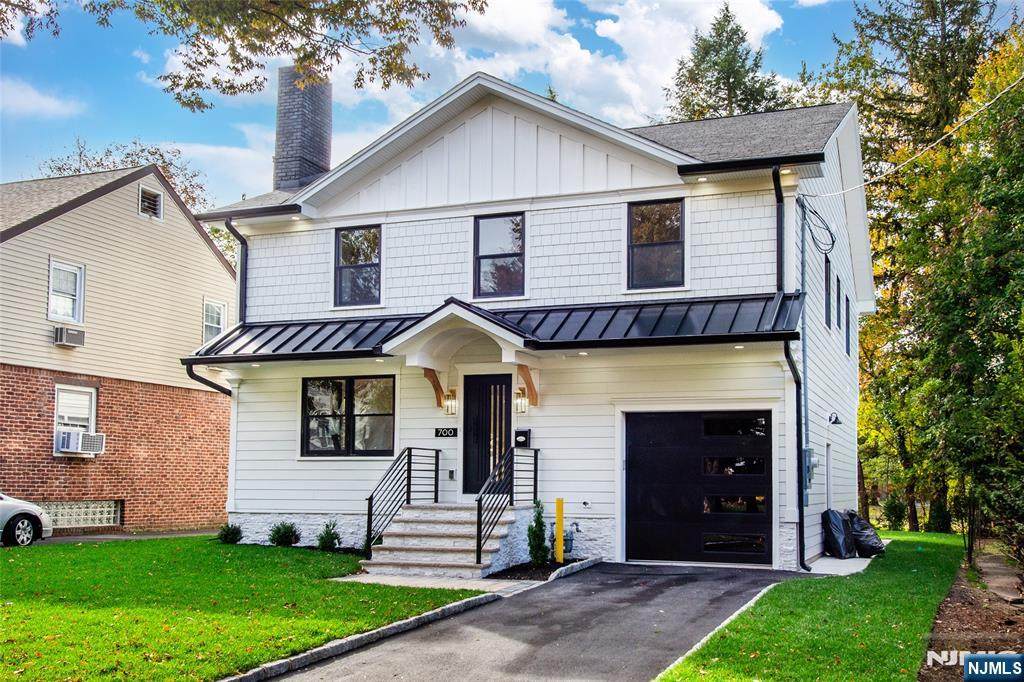 700 Ramapo Road - Photo 1