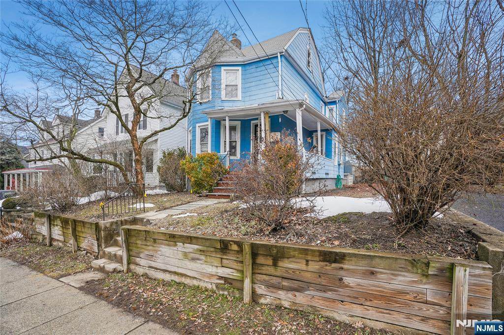 68 Chestnut Street - Photo 1