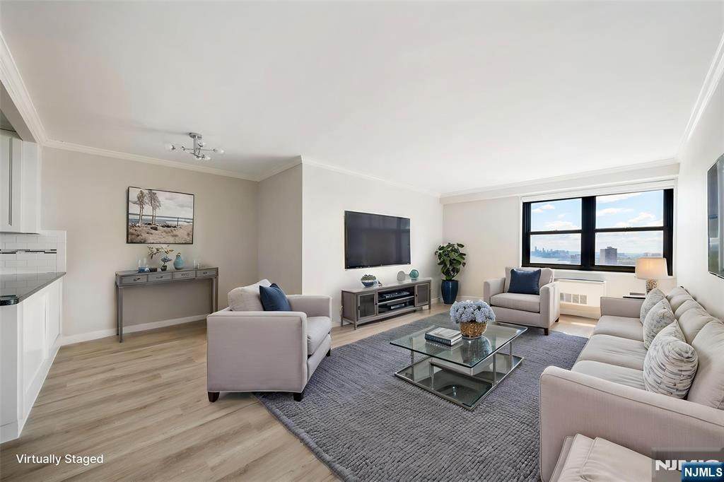 7855 Boulevard East - Photo 1