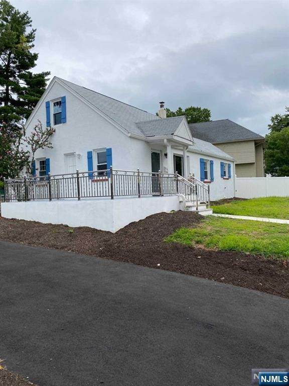 79 Ridgewood - Photo 1