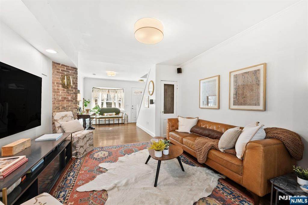 62 Willow Terrace - Photo 1