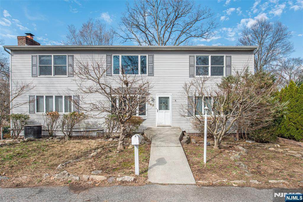 558 Beech Street - Photo 1