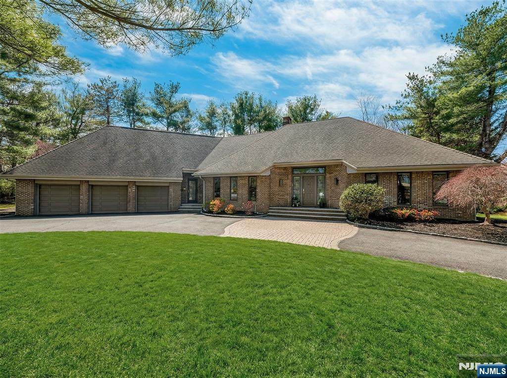 301 Hopper Court - Photo 1