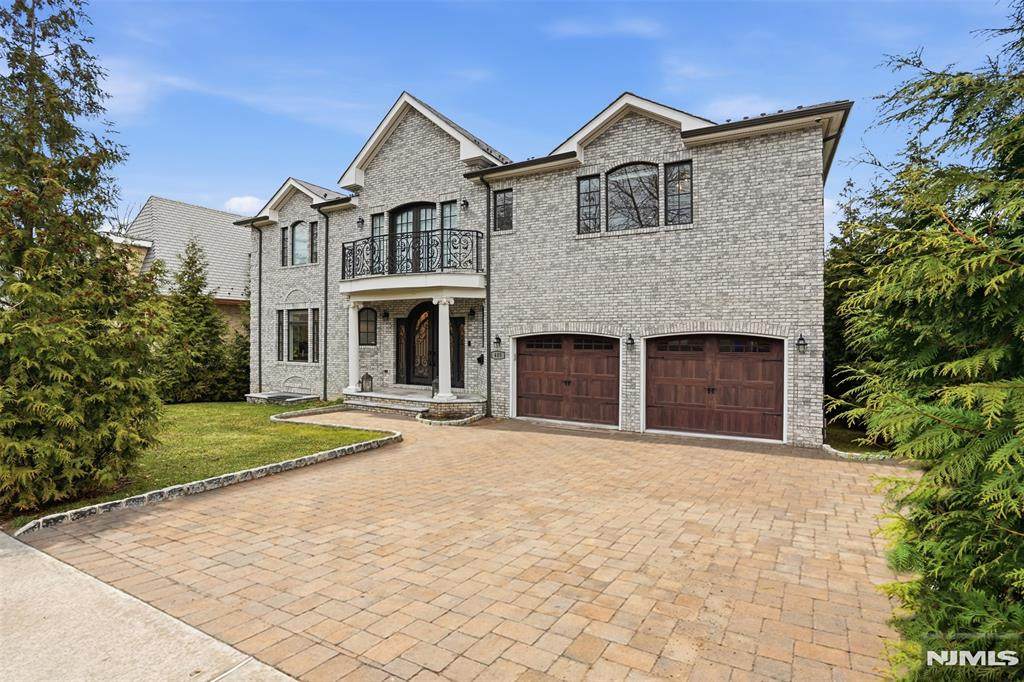405 Liberty Road - Photo 1