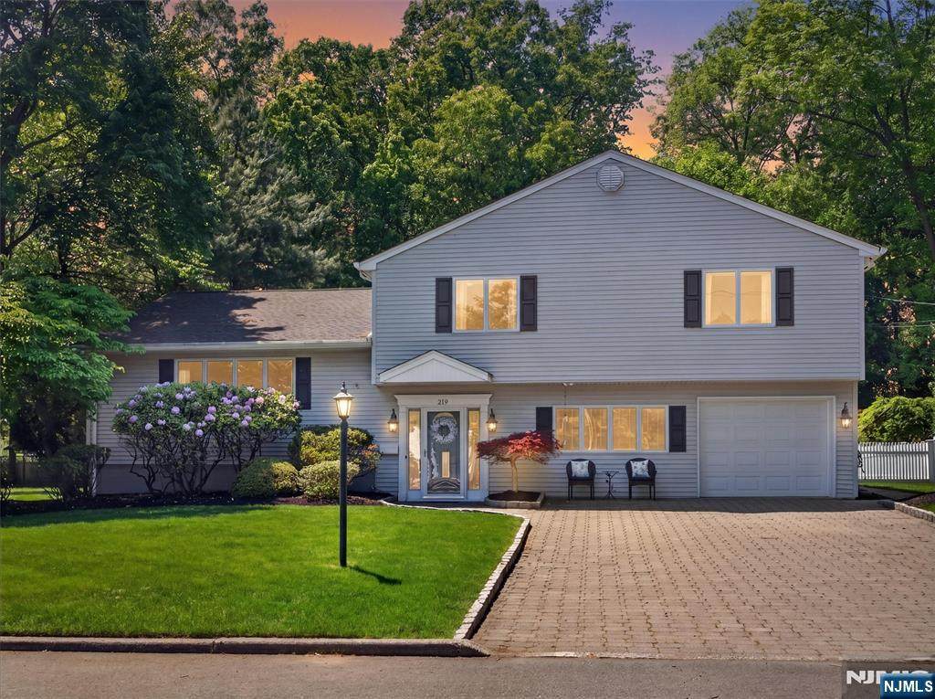 219 Kociemba Drive - Photo 1