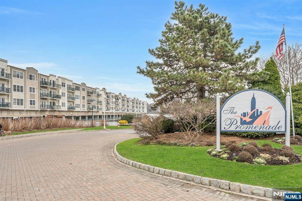 118 The Promenade - Photo 1