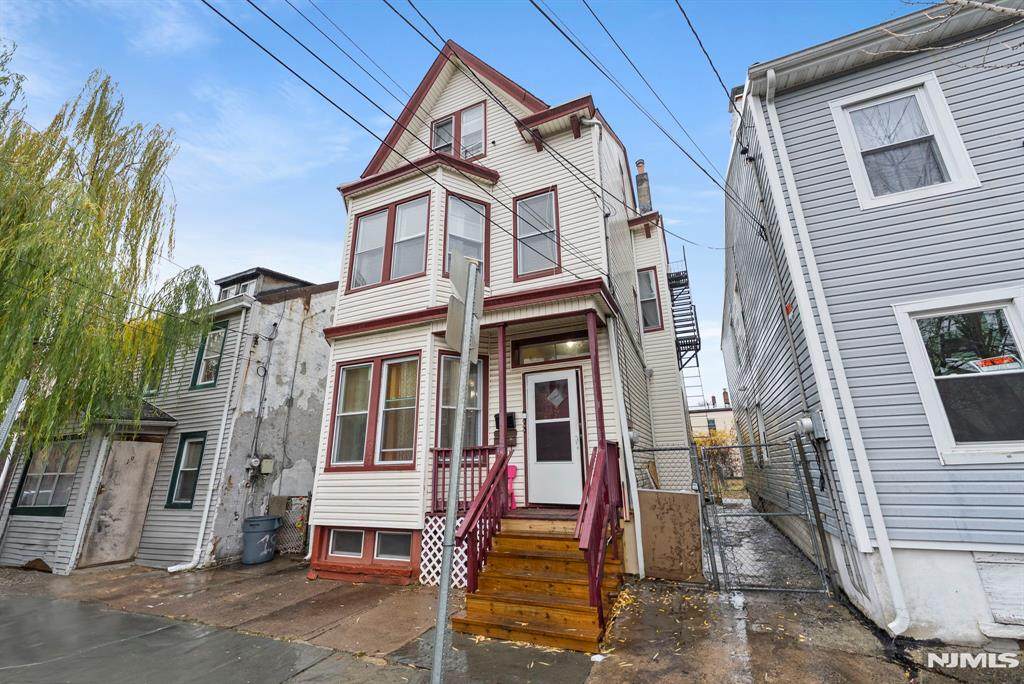21 Olive Street - Photo 1
