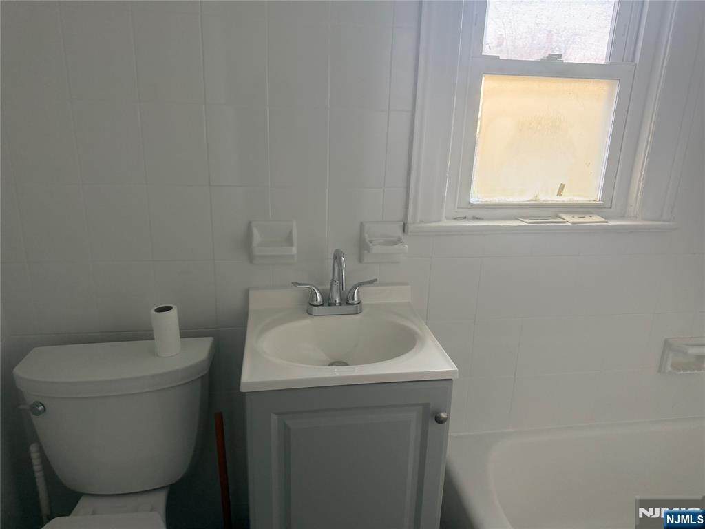 https://bt-photos.global.ssl.fastly.net/njmls/orig_boomver_1_26009678-1.jpg