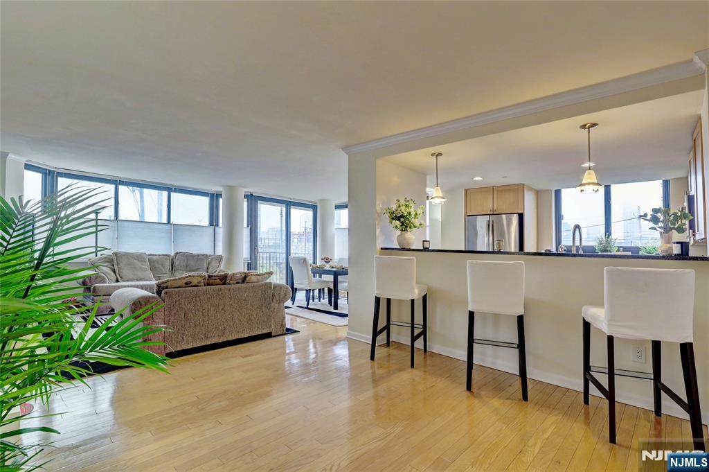 700 Grove Street - Photo 1