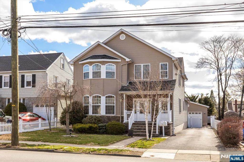 431 Union Avenue - Photo 1