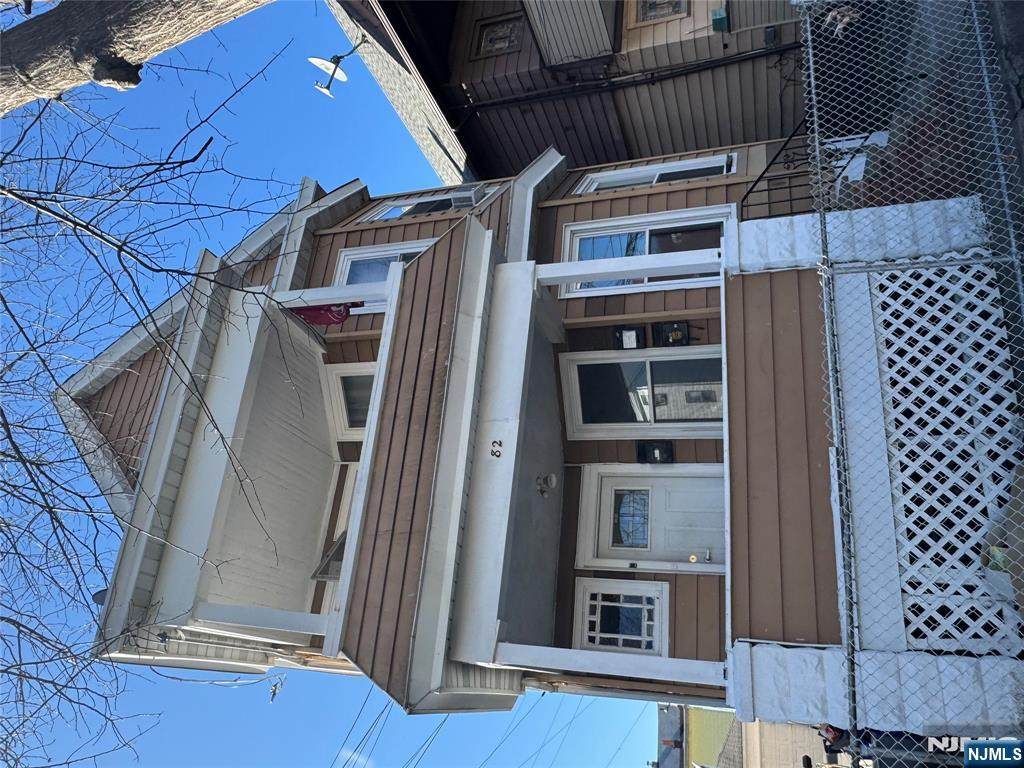 84 18th - Photo 1