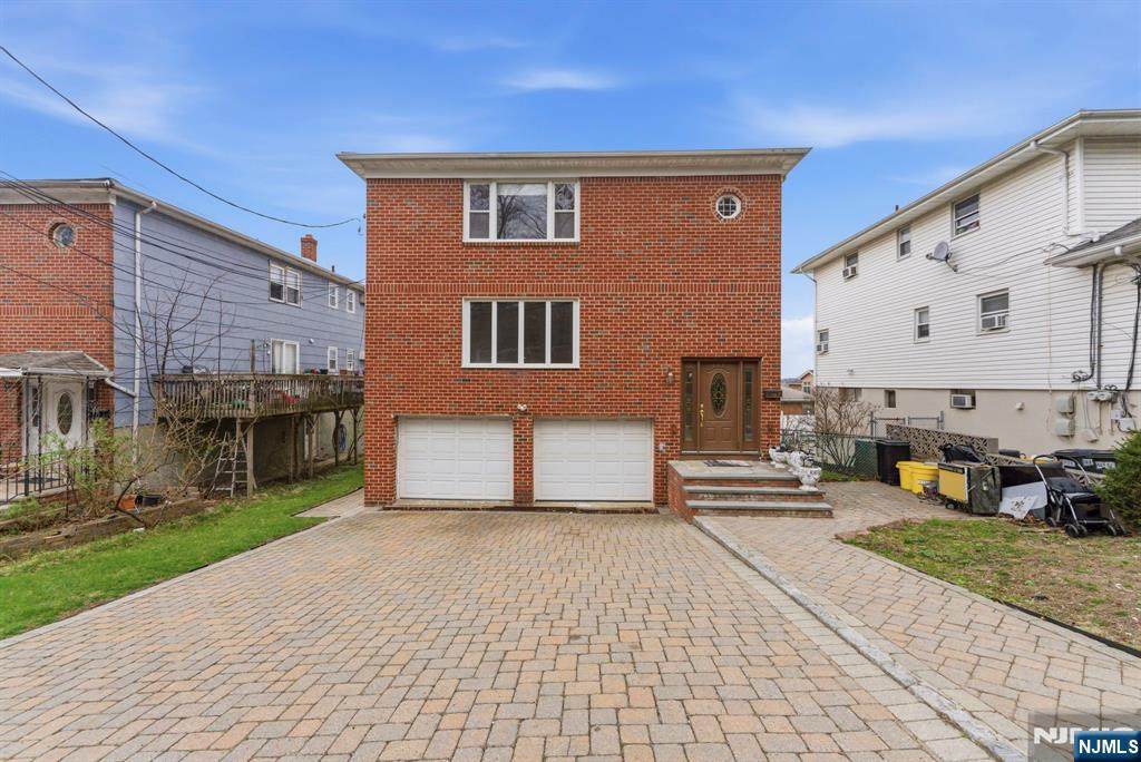 443 5th - Photo 1