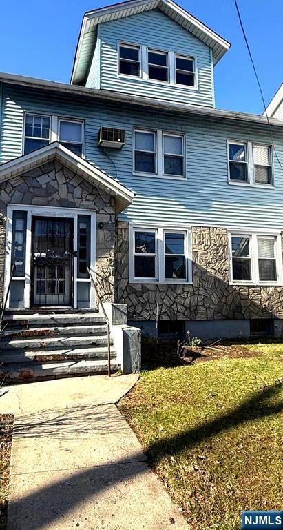 242 Pomona Avenue - Photo 1