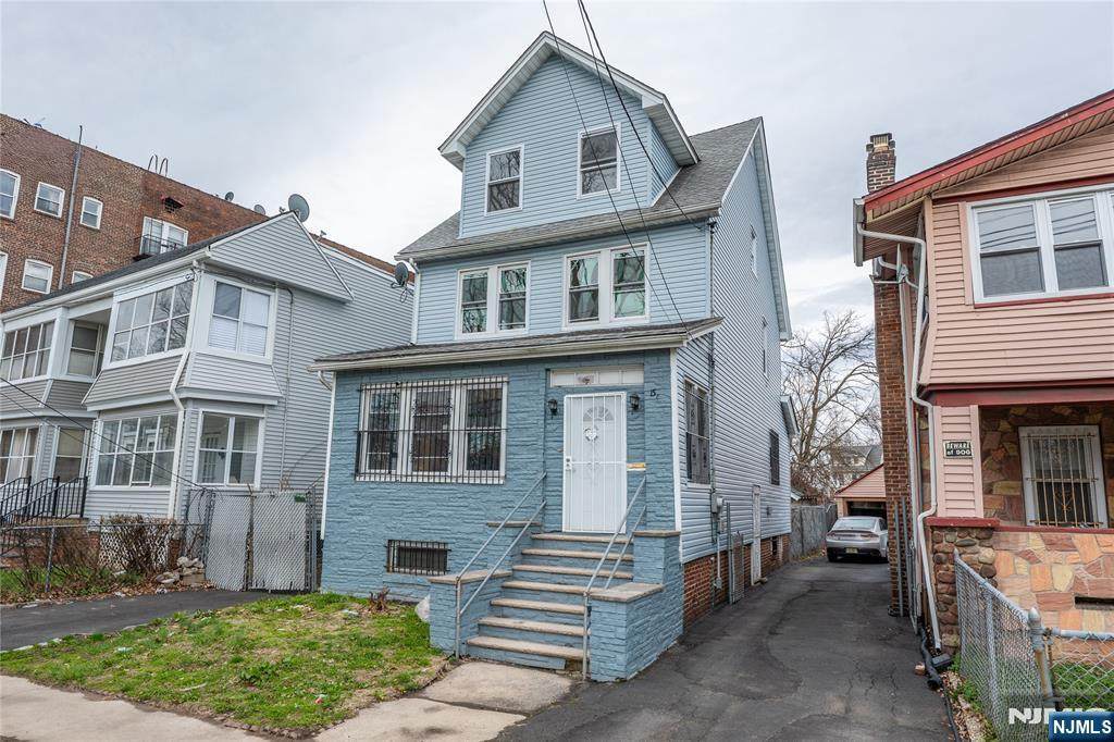 153 Augusta Street - Photo 1