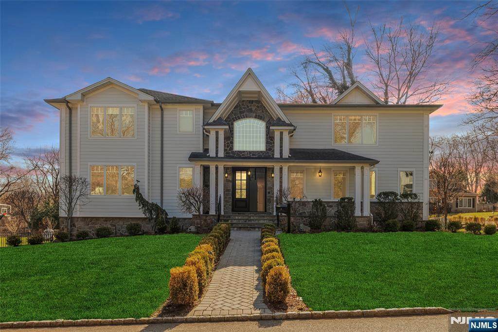 41 Sunset Road - Photo 1