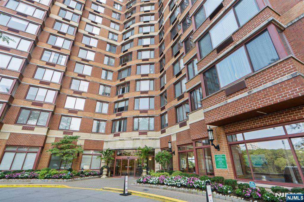 100 Old Palisade - Photo 1