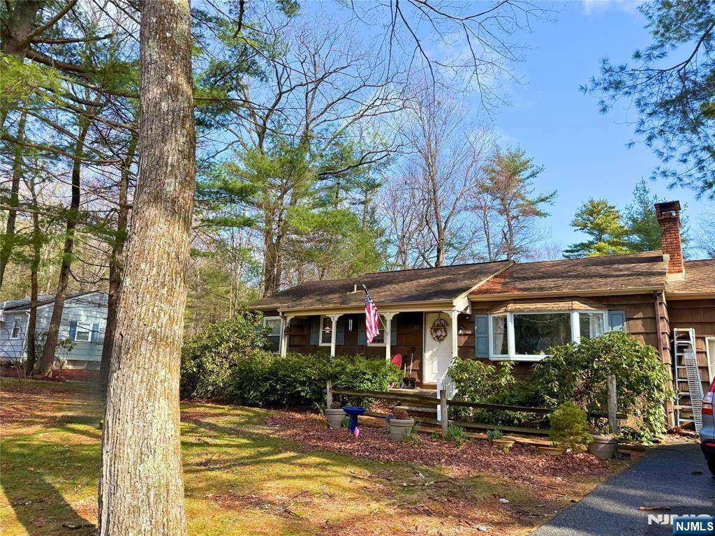 22 Old Milford Lane - Photo 1