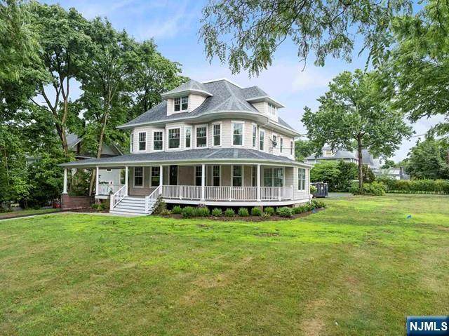 389 Spring - Photo 1