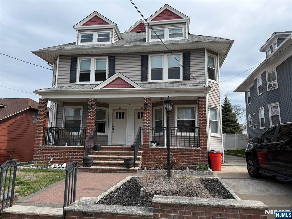59 Laurel - Photo 1