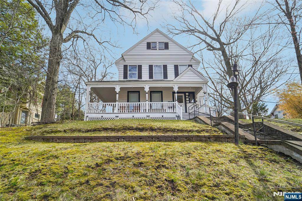 19 Hillside - Photo 1