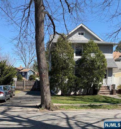 15 Van Ness - Photo 1