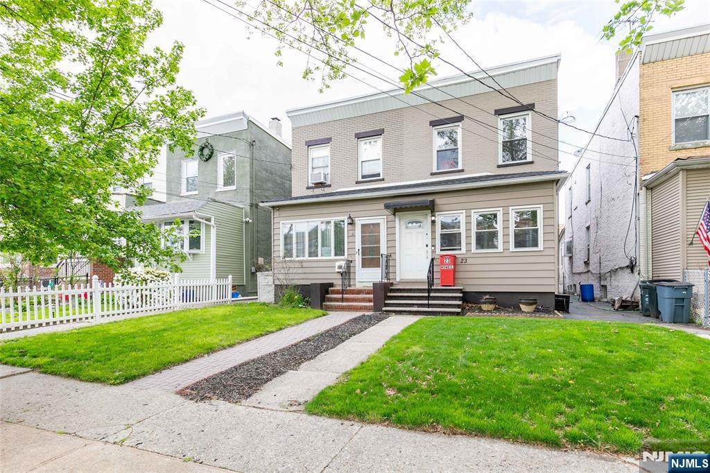 23 Howell - Photo 1