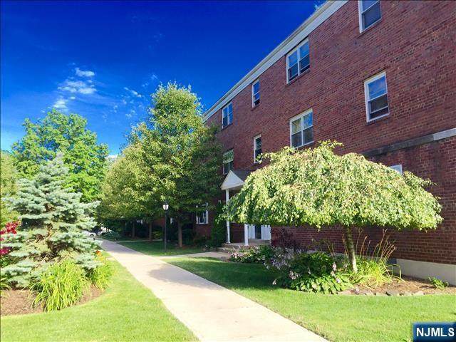 237 Johnson - Photo 1