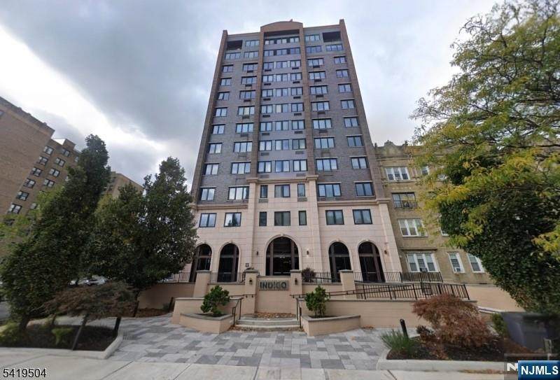 141 Harrison - Photo 1