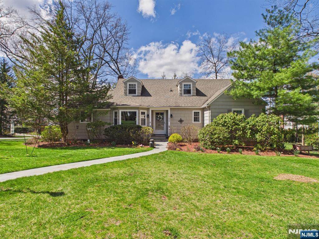 808 Parsons Road - Photo 1