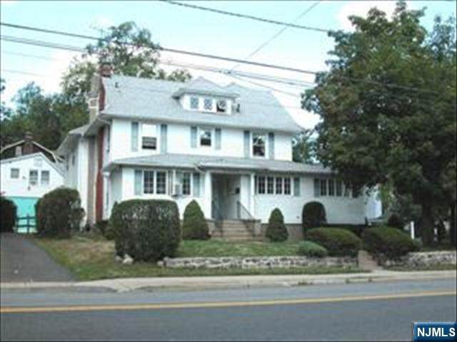 102 Maple - Photo 1