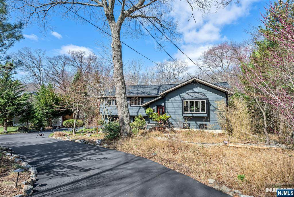 87 Buena Vista Drive - Photo 1