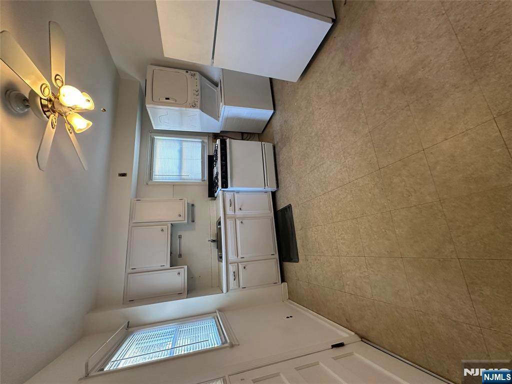 https://bt-photos.global.ssl.fastly.net/njmls/orig_boomver_1_26012134-1.jpg