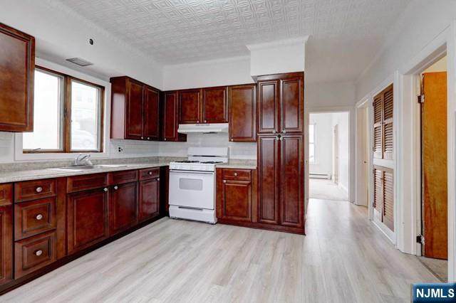 58 Westervelt - Photo 1