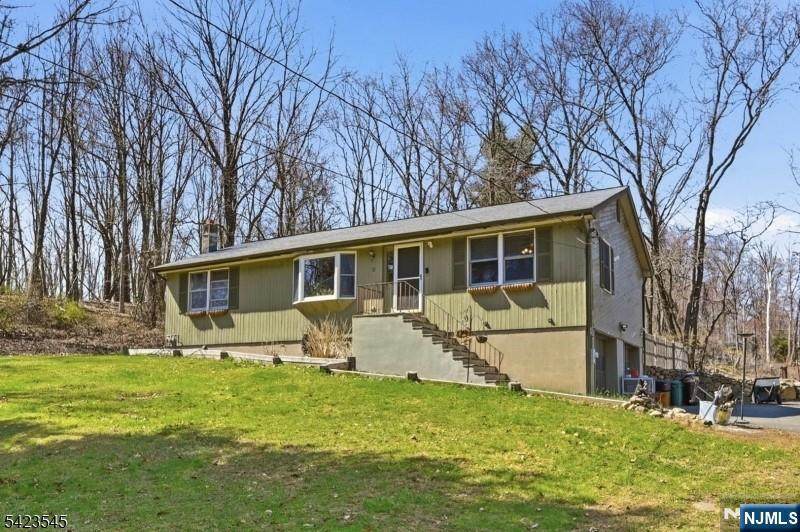 12 Pleasant View Drive - Photo 1