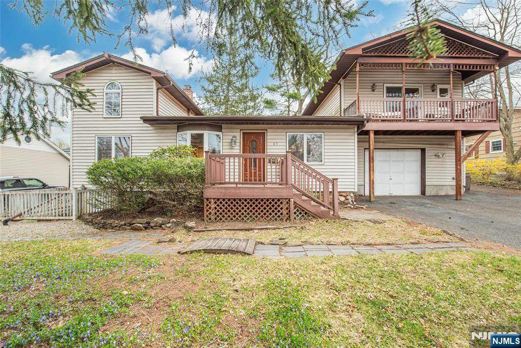 47 Laurel Drive - Photo 1