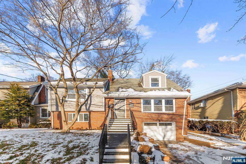177 Rockwood Place - Photo 1