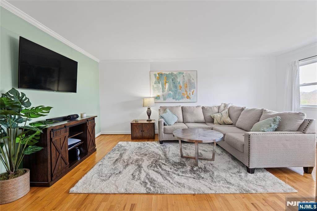 100 Pierson Miller Drive - Photo 1