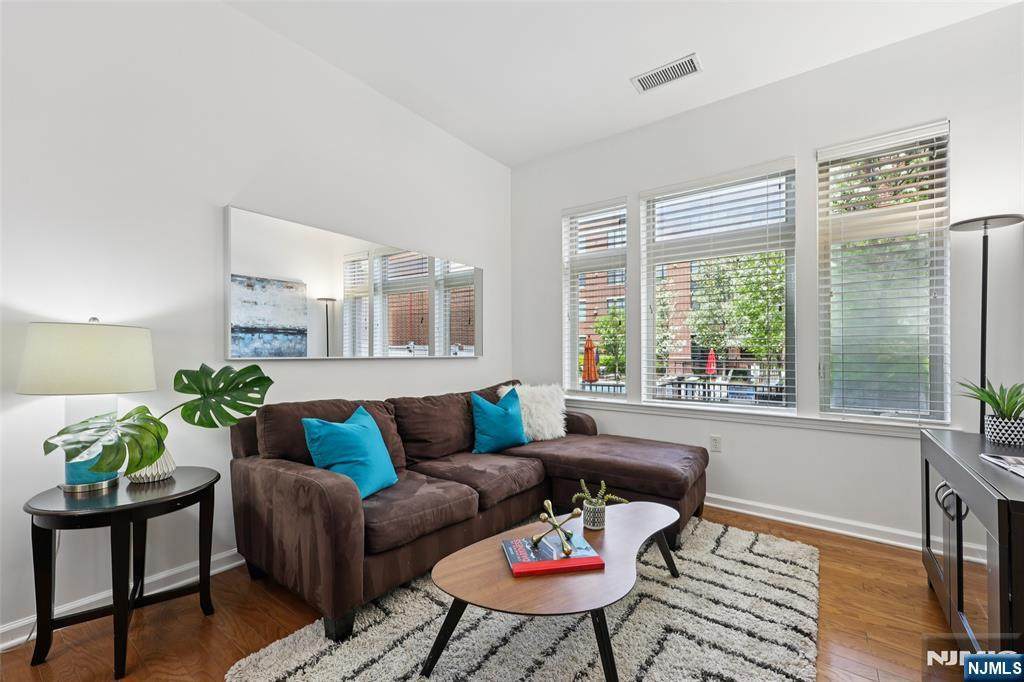 1101 Riverview Avenue - Photo 1