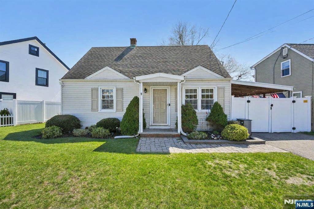 23 Smith Avenue - Photo 1