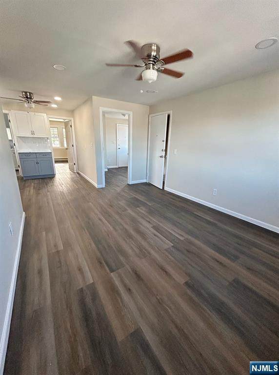 54 Windsor - Photo 1