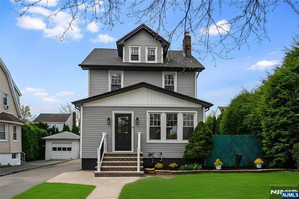 210 Paterson Avenue - Photo 1