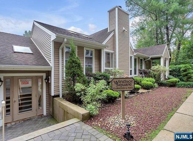 517 Windsor - Photo 1