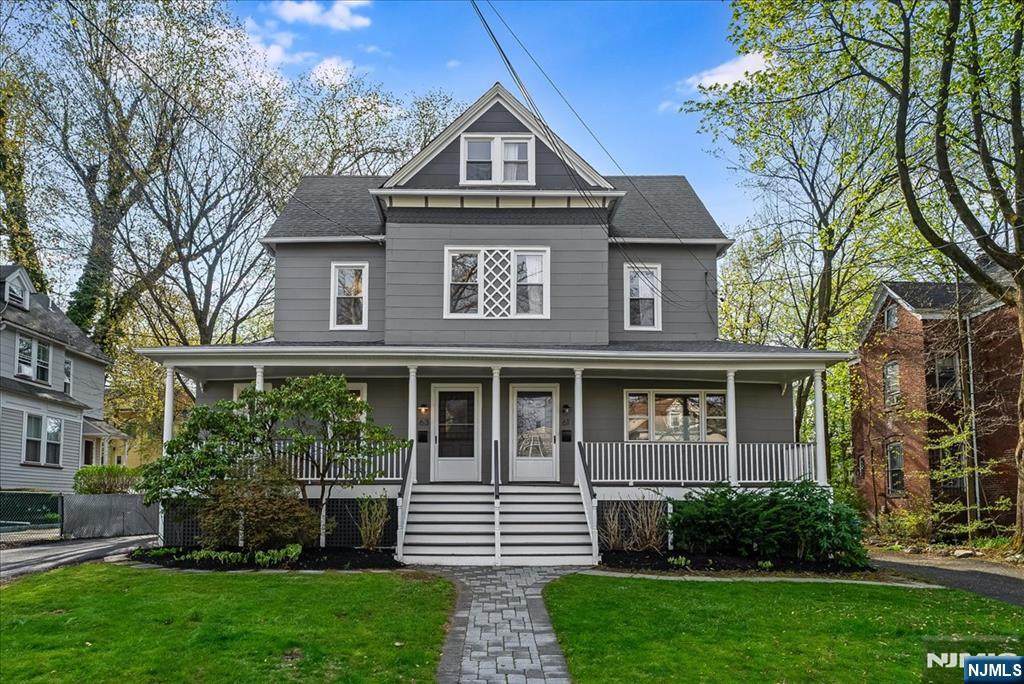 63 Greenwood Avenue - Photo 1