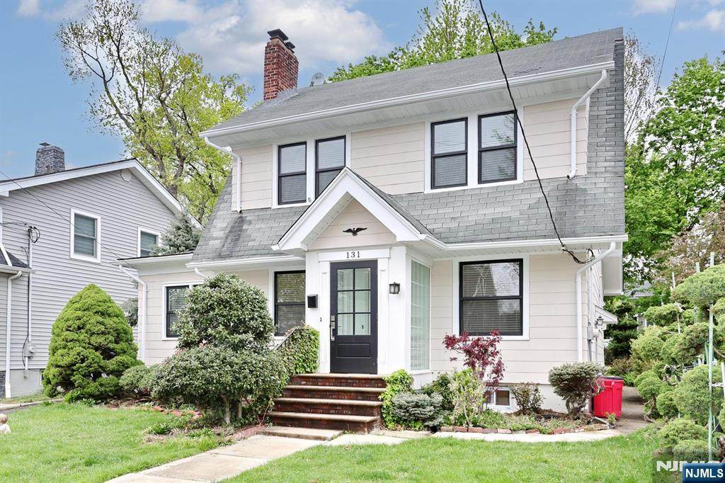 131 Highwood Avenue - Photo 1