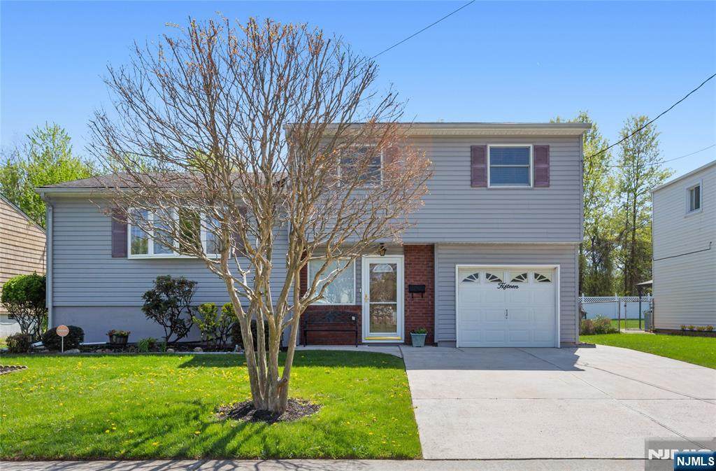 15 Pinho Avenue - Photo 1