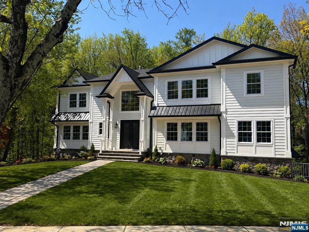 81 Eastbrook Drive - Photo 1