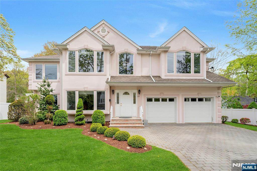 27 Highland Avenue - Photo 1