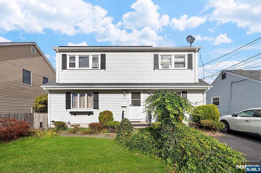 119 Garibaldi - Photo 1